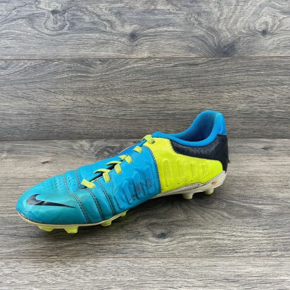 Nike Youth JR CTR360 LIbretto III Soccer Cleats Size 4 Y Blue Volt Yellow 524927
